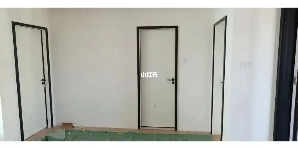 极简铝木门黑边白门