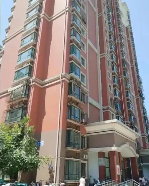 突发!济南一女子端午前夕跳楼身亡,知情人爆料更多内幕!