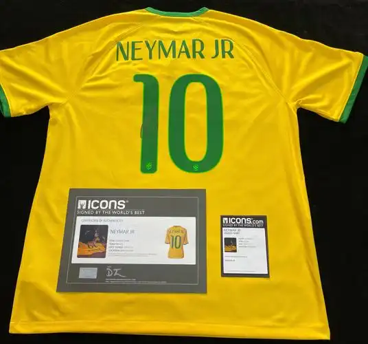 内马尔签名球衣