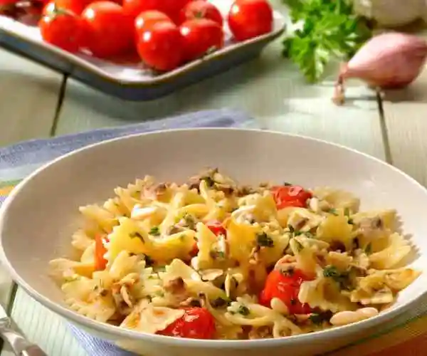 farfalleconvongoleepomodorini