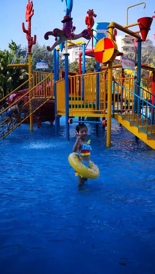 红花湖水上乐园