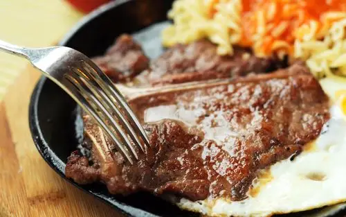 美味牛排图片壁纸