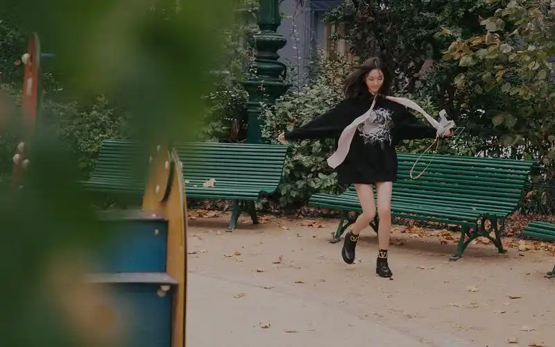 吴宣仪甜美养眼高清桌面壁纸