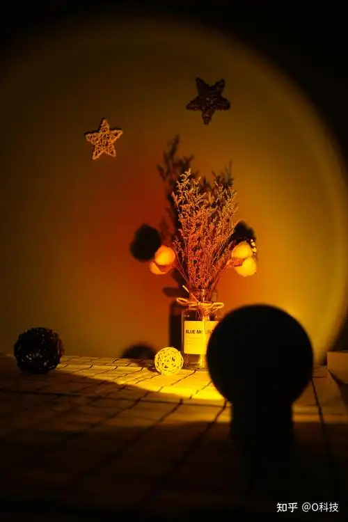 网红必备的神器落日灯体验百元小玩意瞬间营造氛围感