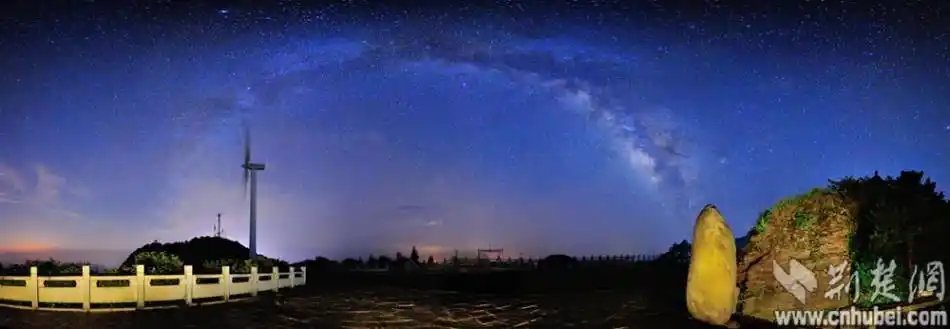 湖北通山推夏季观星游 璀璨星河美哭城里人