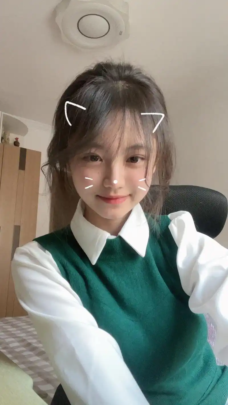 老婆萌 沃女装好看嘛#女初中生