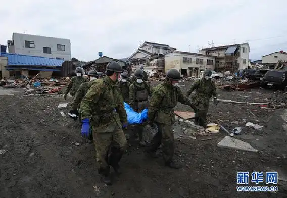 日本地震海啸致9079人死亡 12645人失踪(组图)