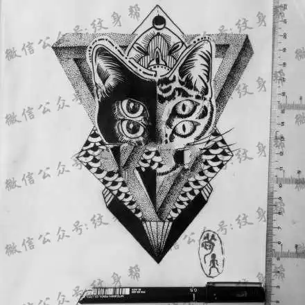 几何元素的猫咪纹身图案