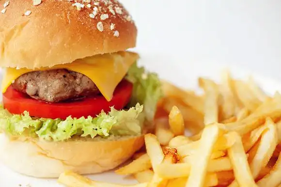 汉堡 薯条 (hamburger chips)