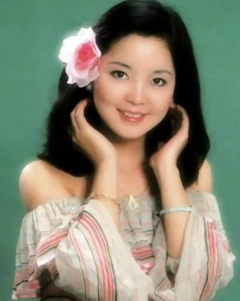 邓丽君身体秘密曝光,难怪法国男友拒绝尸检 邓丽君作为一代歌后 也