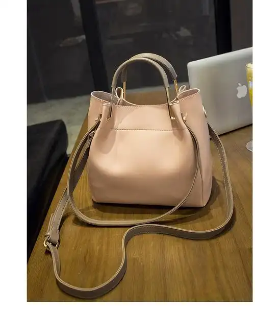 卡洛黛茜2017新品简约单肩水桶包斜跨手提包