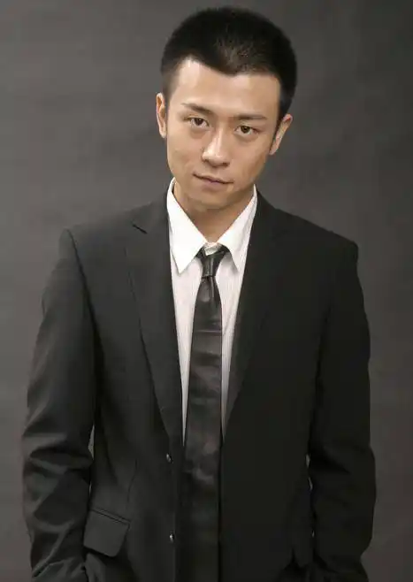 《麻辣婆媳》吴英为的扮演者资料介绍-追剧易