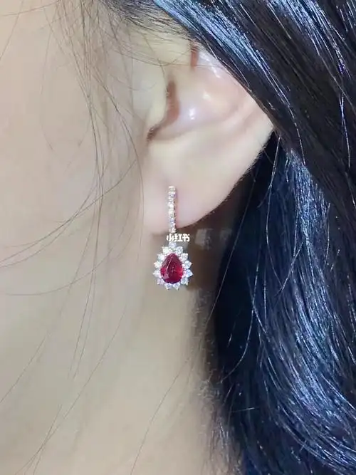 红宝石耳环78万年经典款