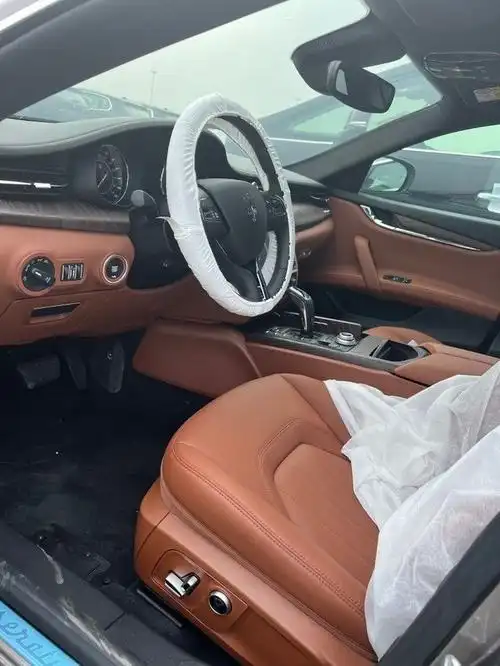 全新改款玛莎拉蒂总裁3.0t gt版配置|内饰|日行灯|大灯|天窗_网易汽车