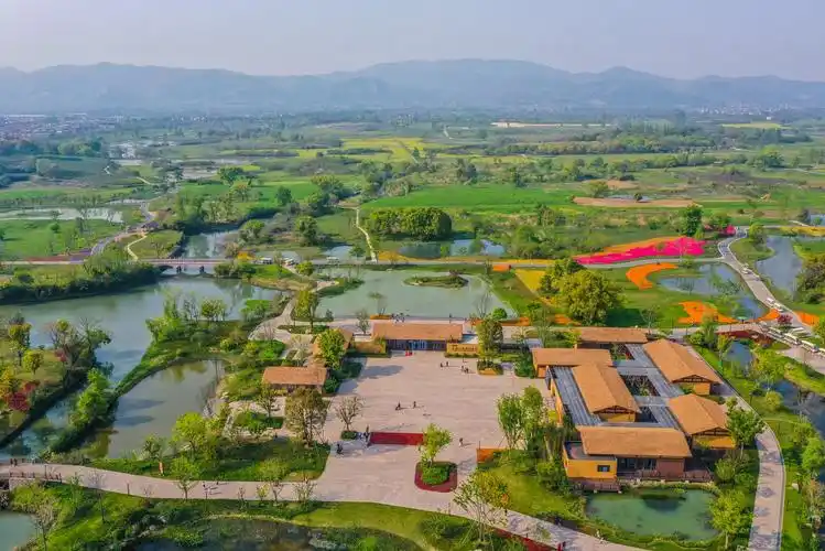 良渚古城遗址公园