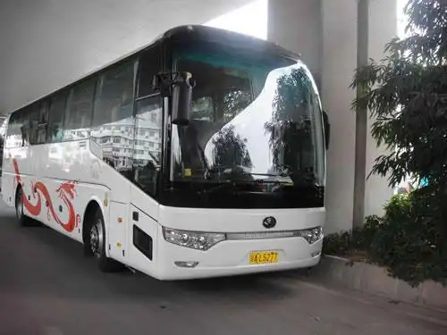51座豪华大巴-广州中航汽车服务有限公司