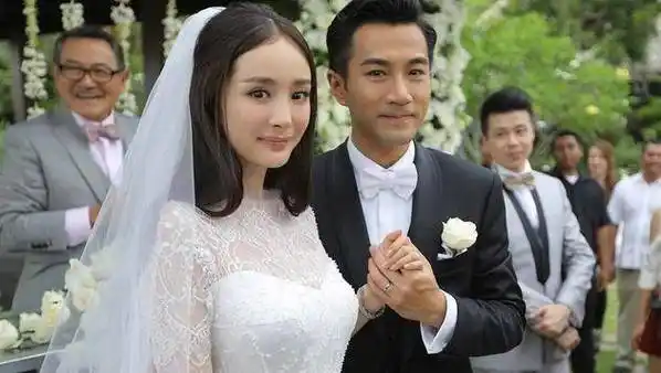 刘恺威官宣新恋情,杨幂被卷入风波,网友:前妻现任同框太尴尬了_李晓峰