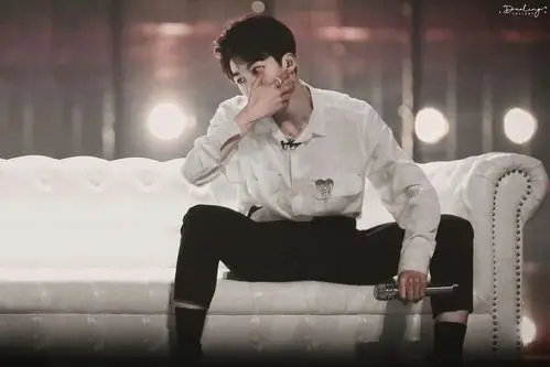 何洛洛 - 堆糖,美图壁纸兴趣社区