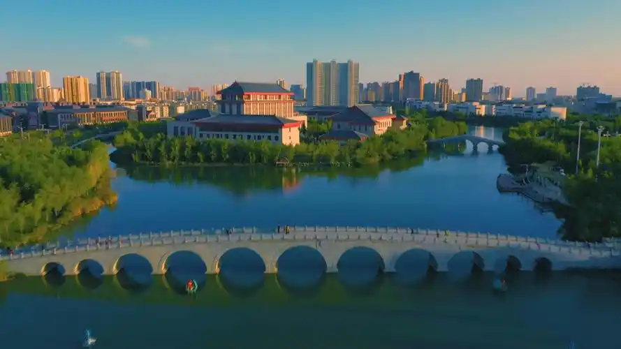 新疆阿克苏市擦亮生态底色绘就美丽画卷