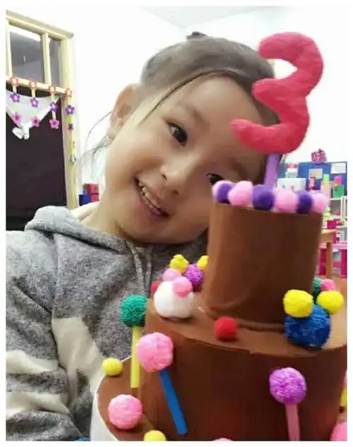 本以为易烊千玺弟弟颜值够高了直到看见胖虎女儿等你长大