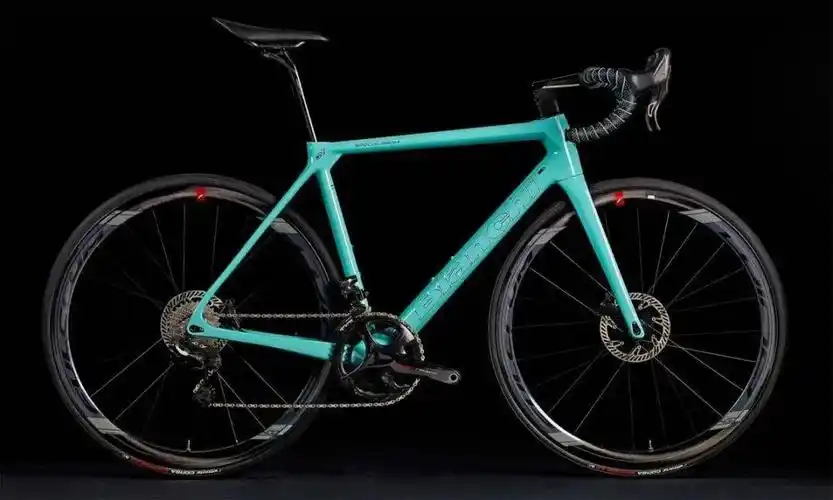 bianchi specialissima cv一直以来都是这家意大利自行车制造商最优质