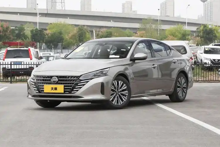 东风日产天籁新境版发布,2.0l cvt/配置升级,售价19.98万元