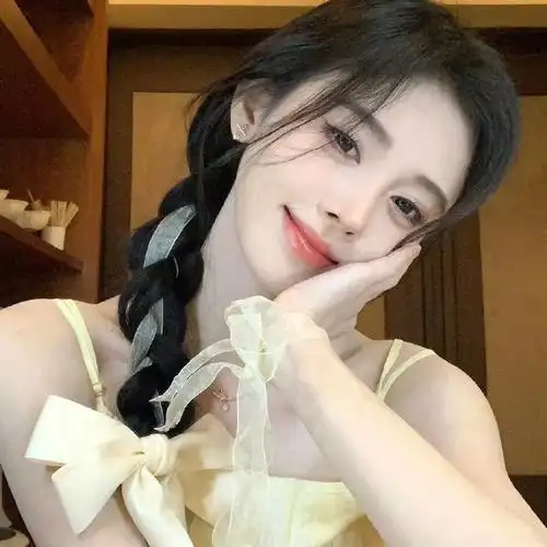 关于鞠婧祎的头像    #女生头像