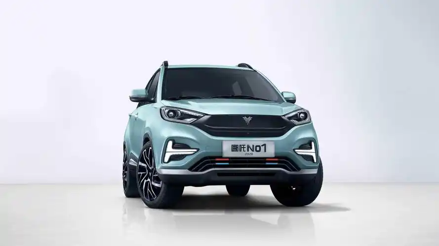 入选新能源"汽车下乡"车企,合众汽车特别推出哪吒n01青春版