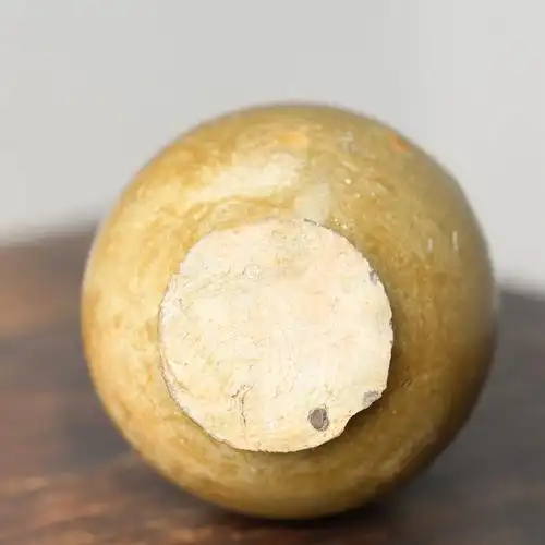 北齐相州窑褐釉净瓶