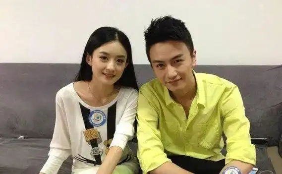 不仅如此,当网友把赵丽颖和杨幂一起比较的时候,赵丽颖表示不愿意跟