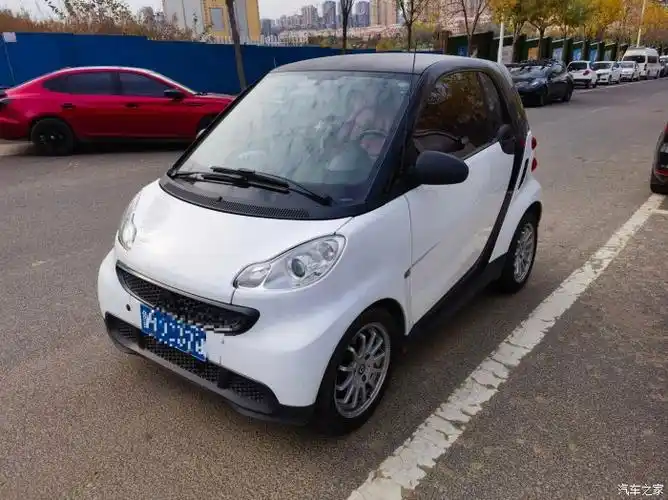 出售个人12年9月奔驰smart