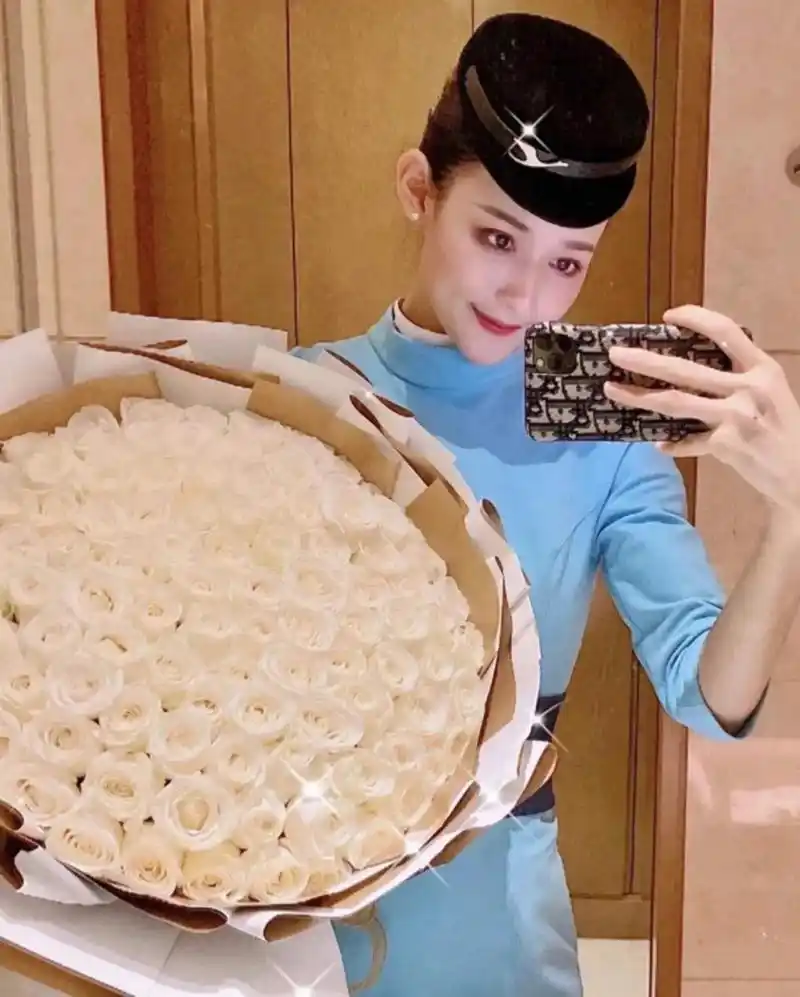 美丽的厦航同事辞职了!