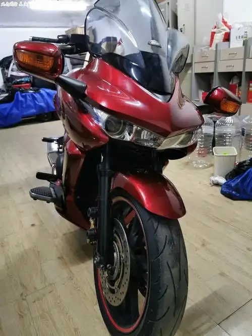 08年本田dn01大鲨鱼