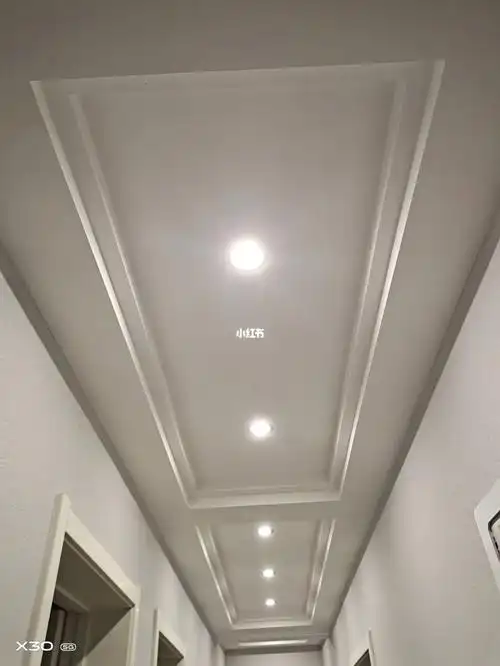 我家过道吊顶完工效果图