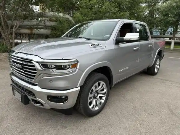 24款道奇公羊长角号5.7分期首付6万