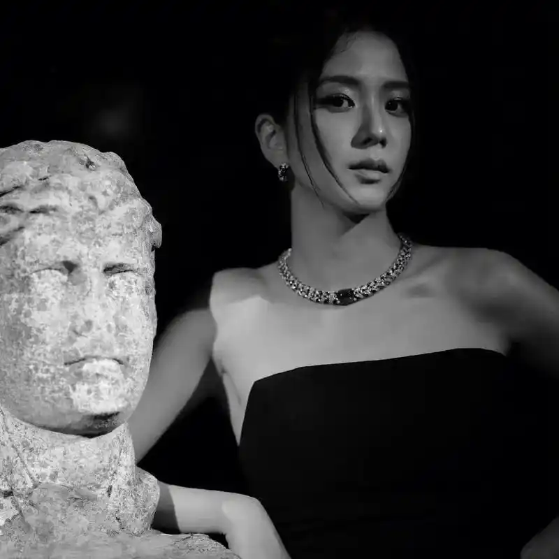 帅得过分90#金智秀jisoo #卡点黑白照片氛围感 - 抖音