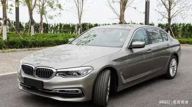 国产宝马5系有哪些缺点!|内饰|轿车|操控性能_网易订阅