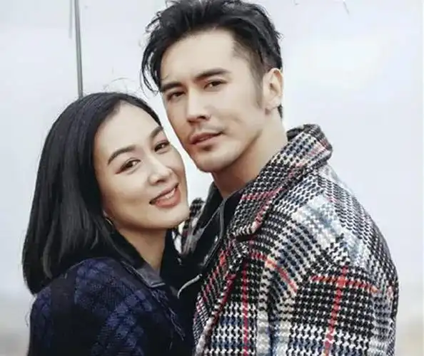 "童年女神"王黎雯,当红时嫁杨烁生一儿一女,幸福背后有泪水