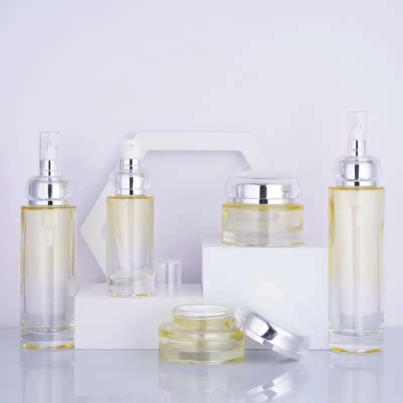 给夏天来点颜色瞧瞧好看的喷涂化妆品玻璃瓶包装