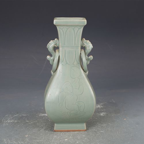 宋瓷收藏龙泉窑粉青釉双耳瓶古董古玩宋代老瓷器旧货老货收藏品