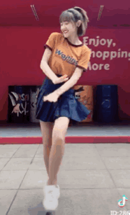 抖音小姐姐裙摆舞gif_抖音_gif_小姐姐_裙摆表情