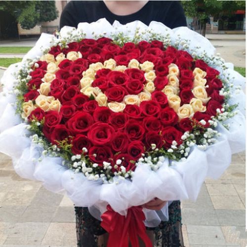 520情人节真花百合红玫瑰鲜花束生日礼物送老婆女友广州市南宁成都