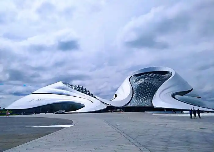 襄友同游一一哈尔滨大剧院