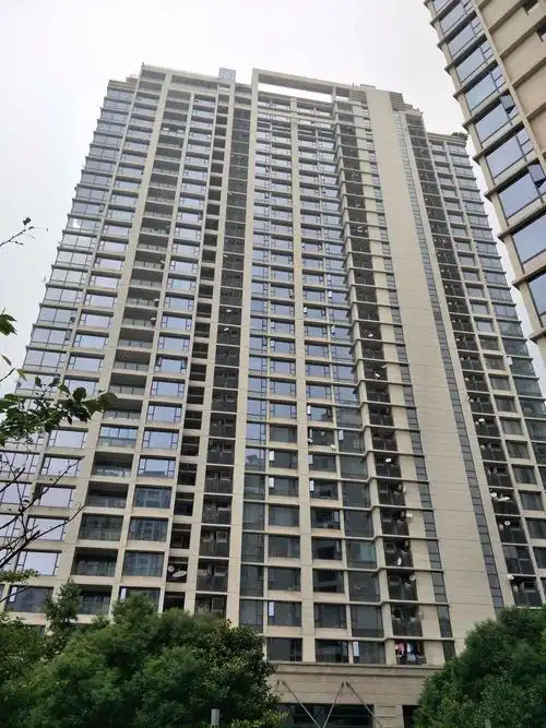 翠湖天地嘉苑5室2厅4卫359.35㎡南北5067万