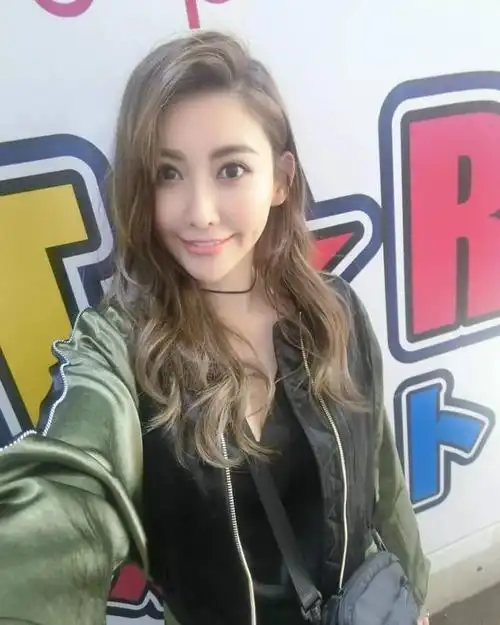 蝴蝶姐姐被疑罗志祥劈腿对象?曝每月整容2次,颜值变化堪比换头