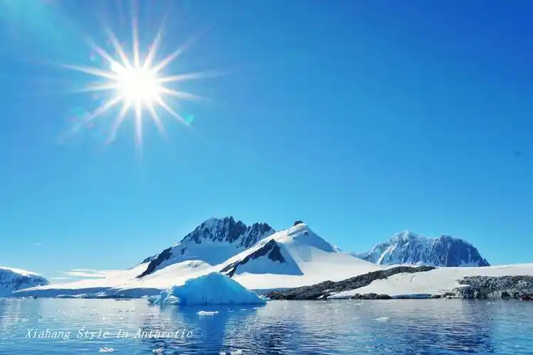 []南极最美冰川.