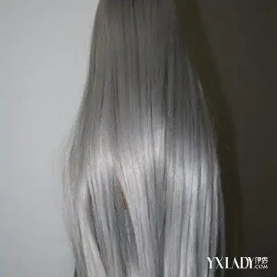 紫灰色头发发型欣赏详解染发的注意事项