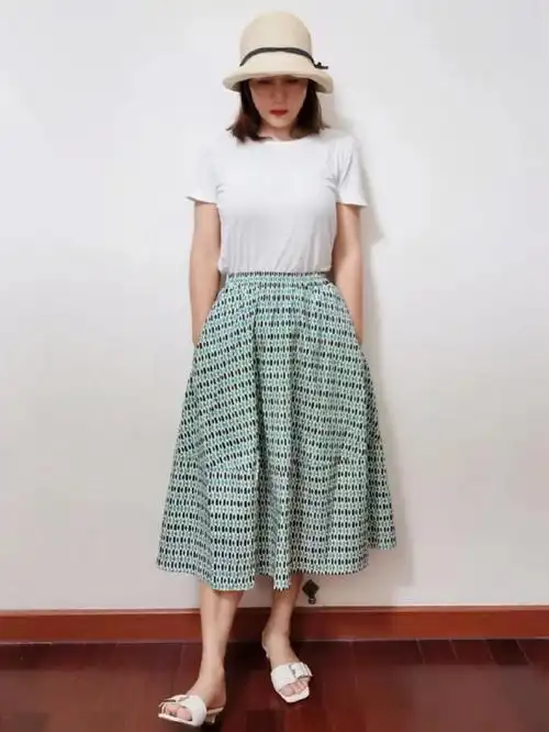 ootd绿色图案伞裙就是清新仙女本尊了