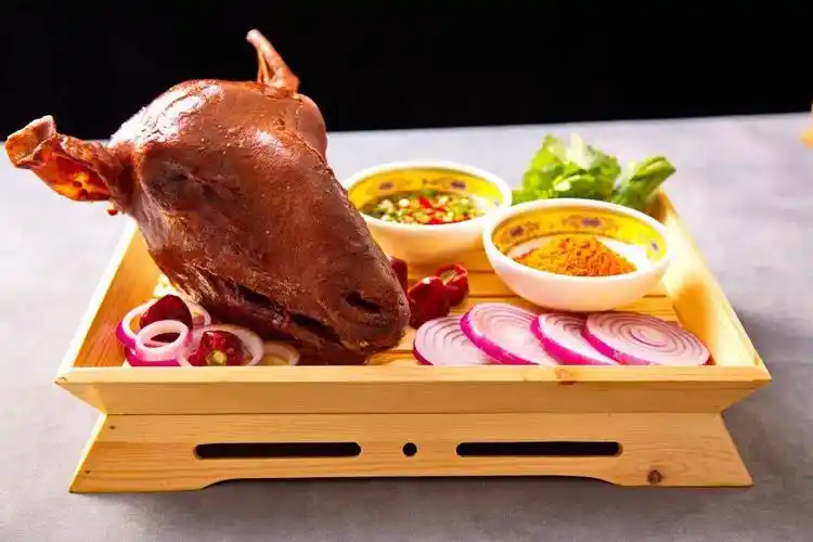 太原市新媒体协会年度十大网红打卡地之蒙啃香羊棒