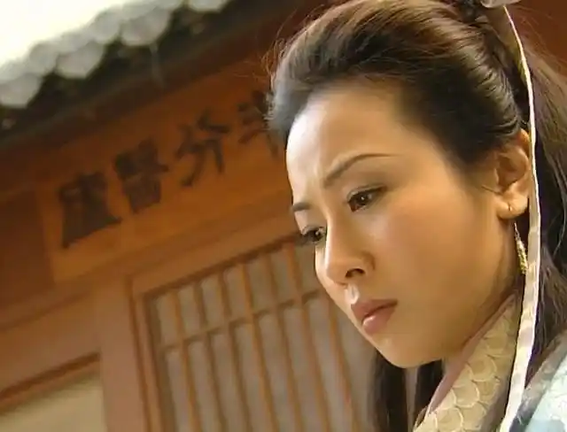 袁洁莹 《人龙传说》——小鱼